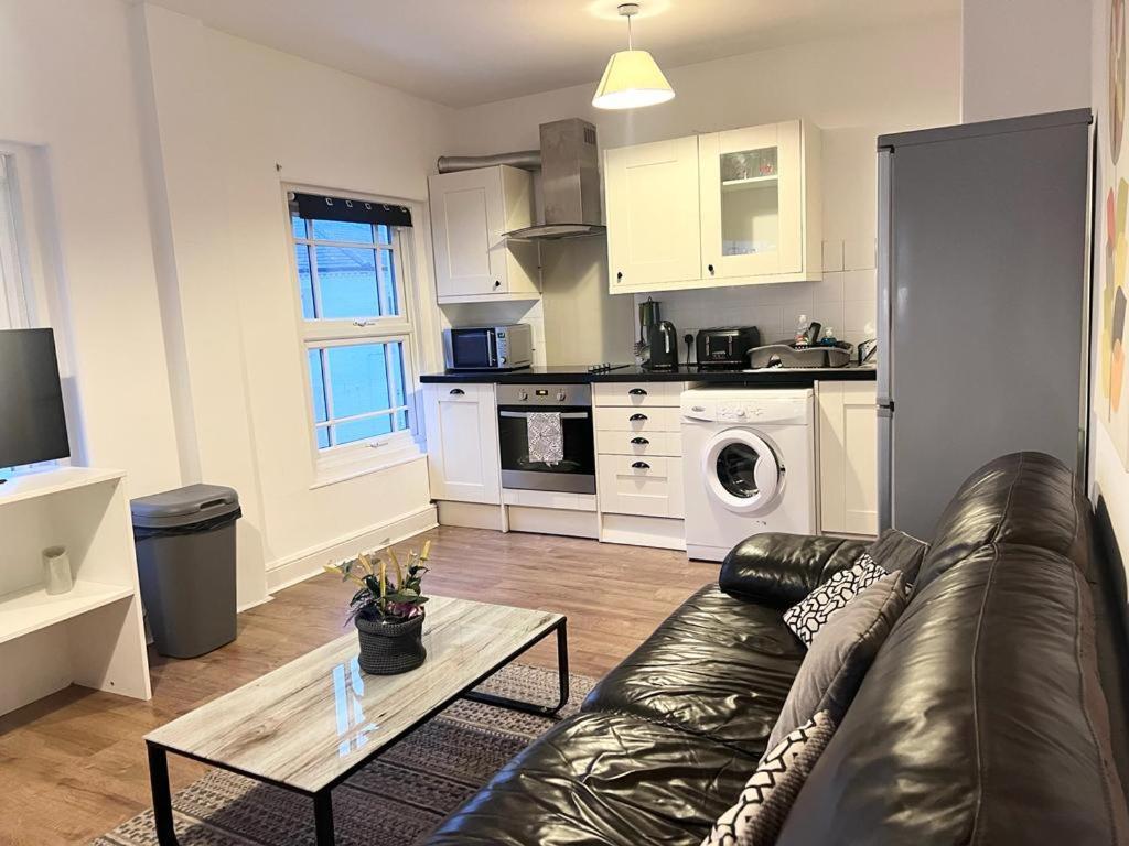 Yeovil Apartments *